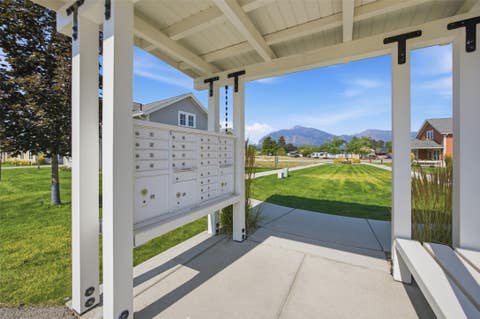 Tiny photo for 320 Mansion View Loop, Hamilton, MT 59840 (MLS # 30076705)
