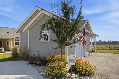 Tiny photo for 320 Mansion View Loop, Hamilton, MT 59840 (MLS # 30076705)