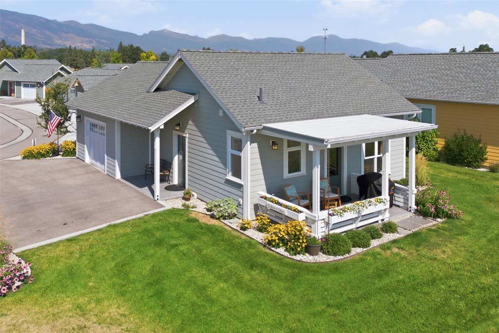 Photo of 320 Mansion View Loop, Hamilton, MT 59840 (MLS # 30076705)