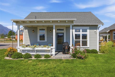 Tiny photo for 320 Mansion View Loop, Hamilton, MT 59840 (MLS # 30076705)
