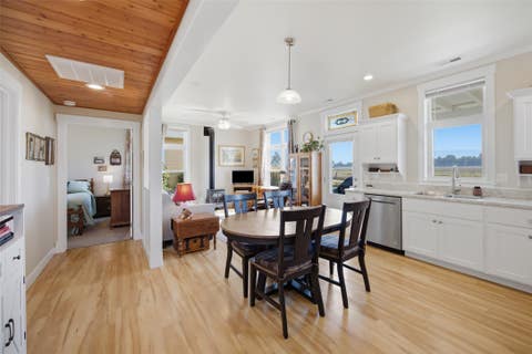 Tiny photo for 320 Mansion View Loop, Hamilton, MT 59840 (MLS # 30076705)