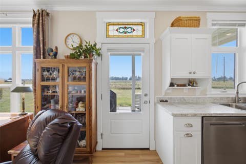 Tiny photo for 320 Mansion View Loop, Hamilton, MT 59840 (MLS # 30076705)