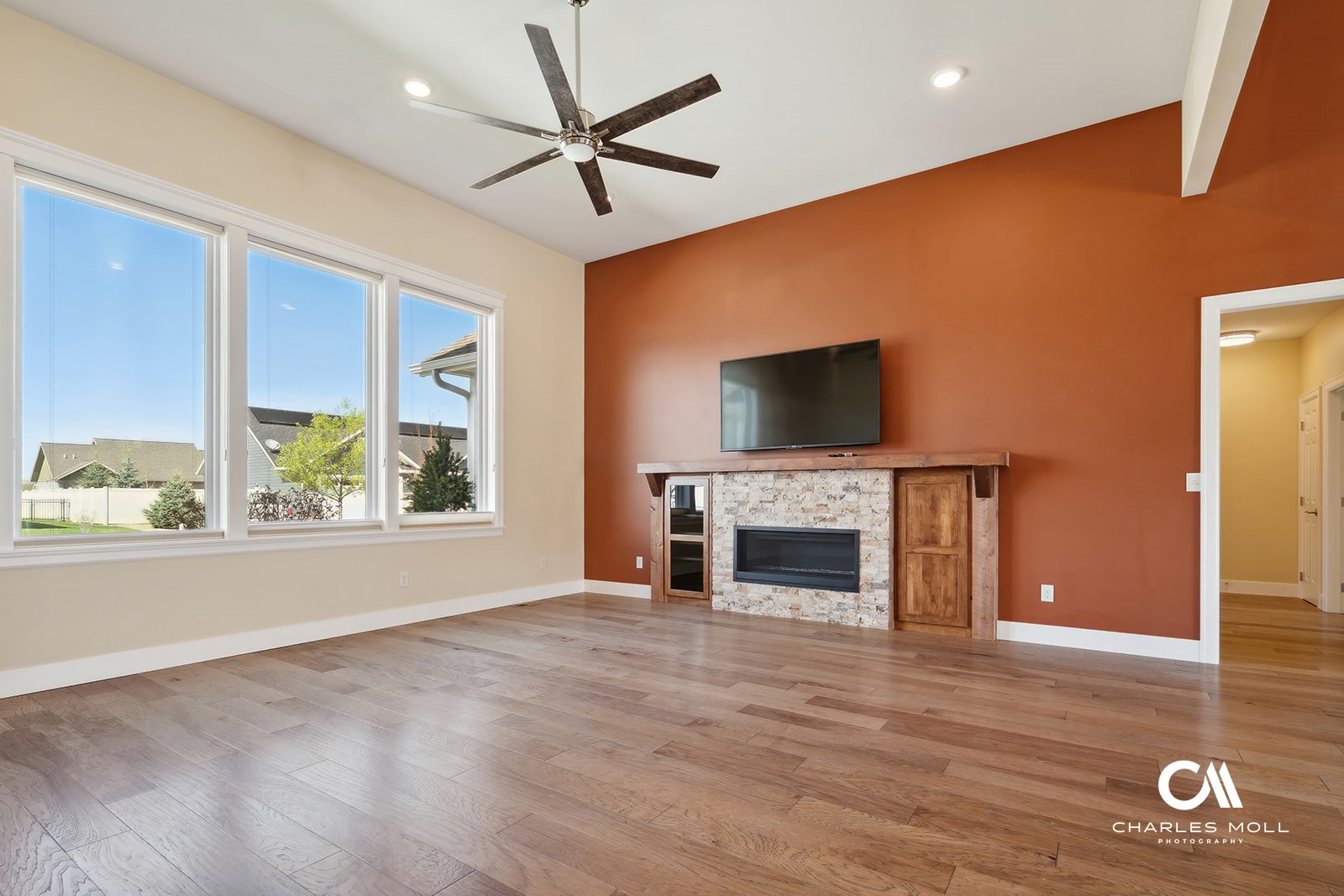 Helena, Montana 59602, United States, 3 Bedrooms Bedrooms, ,3 BathroomsBathrooms,Residential,Pending,128906