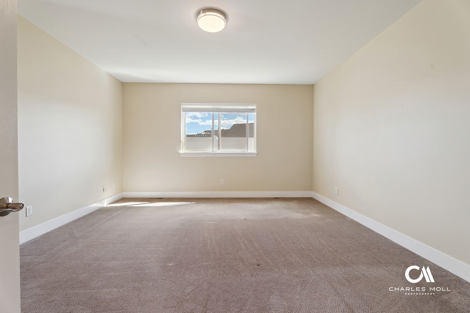 Helena, Montana 59602, United States, 3 Bedrooms Bedrooms, ,3 BathroomsBathrooms,Residential,Pending,128906