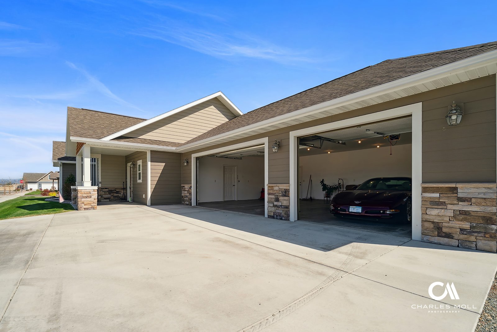 Helena, Montana 59602, United States, 3 Bedrooms Bedrooms, ,3 BathroomsBathrooms,Residential,Pending,128906