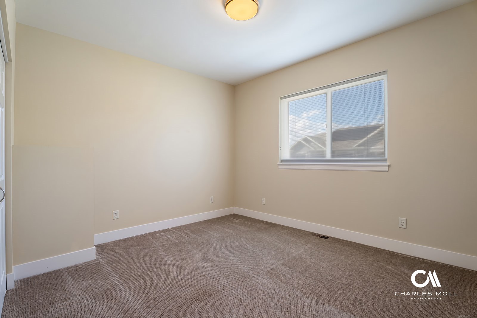 Helena, Montana 59602, United States, 3 Bedrooms Bedrooms, ,3 BathroomsBathrooms,Residential,Pending,128906