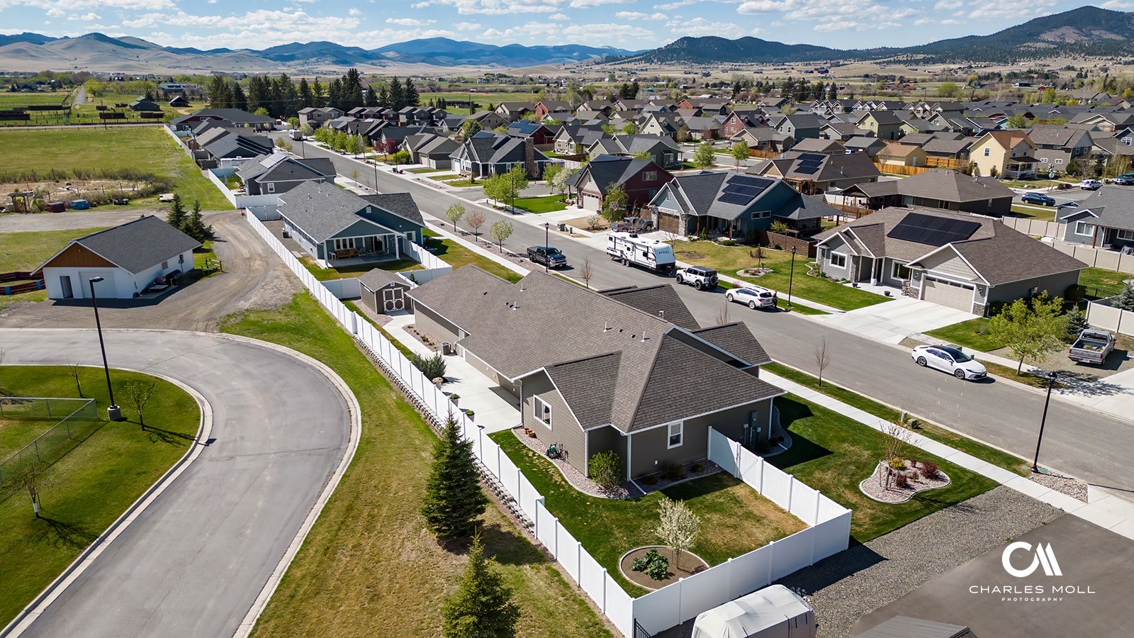 Helena, Montana 59602, United States, 3 Bedrooms Bedrooms, ,3 BathroomsBathrooms,Residential,Pending,128906