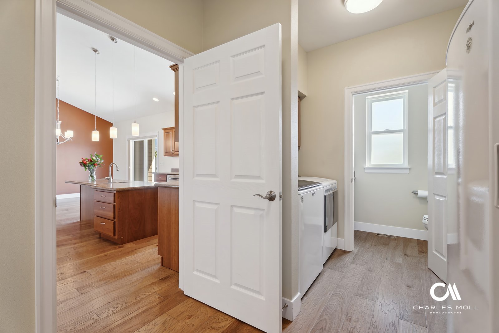 Helena, Montana 59602, United States, 3 Bedrooms Bedrooms, ,3 BathroomsBathrooms,Residential,Pending,128906