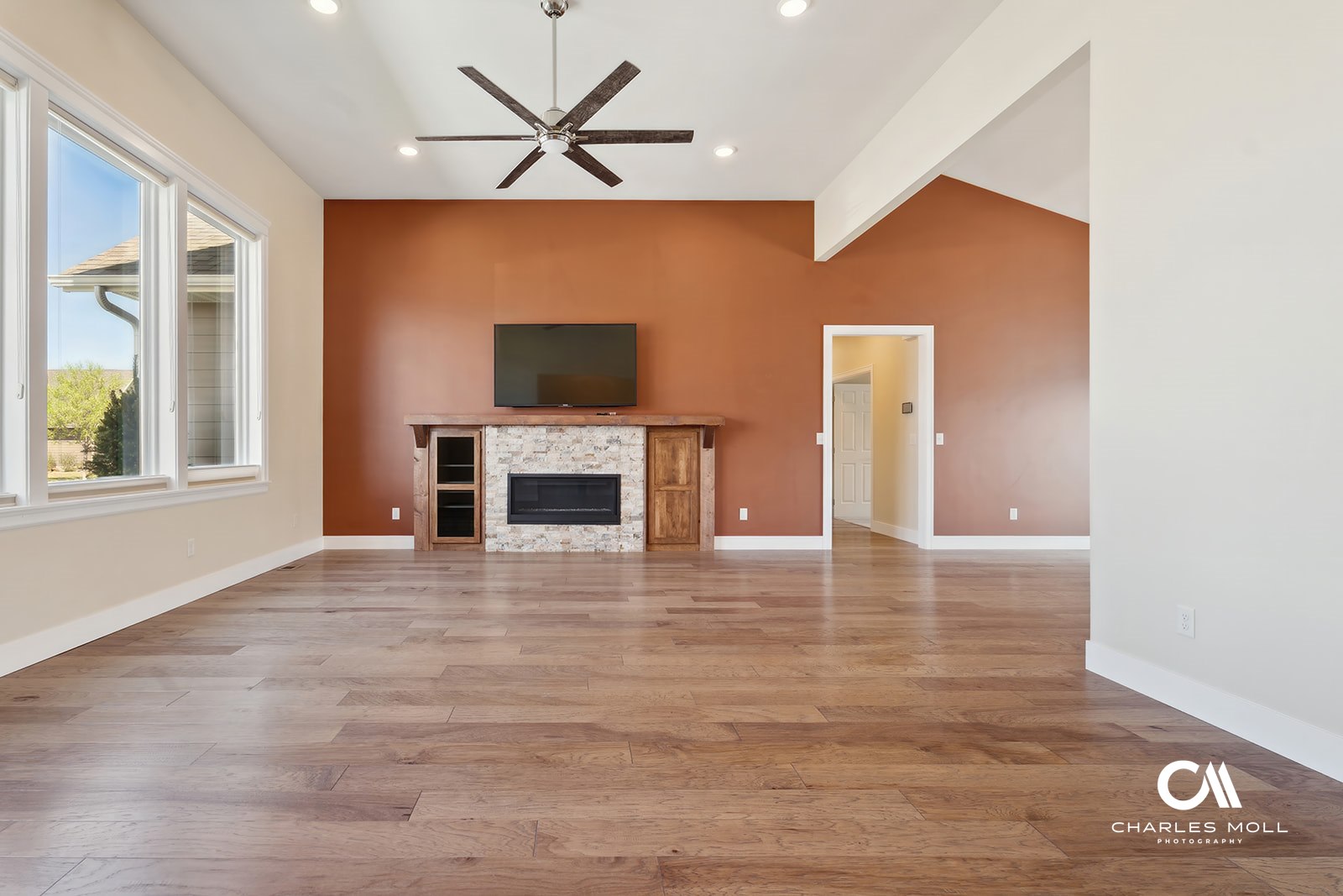 Helena, Montana 59602, United States, 3 Bedrooms Bedrooms, ,3 BathroomsBathrooms,Residential,Pending,128906