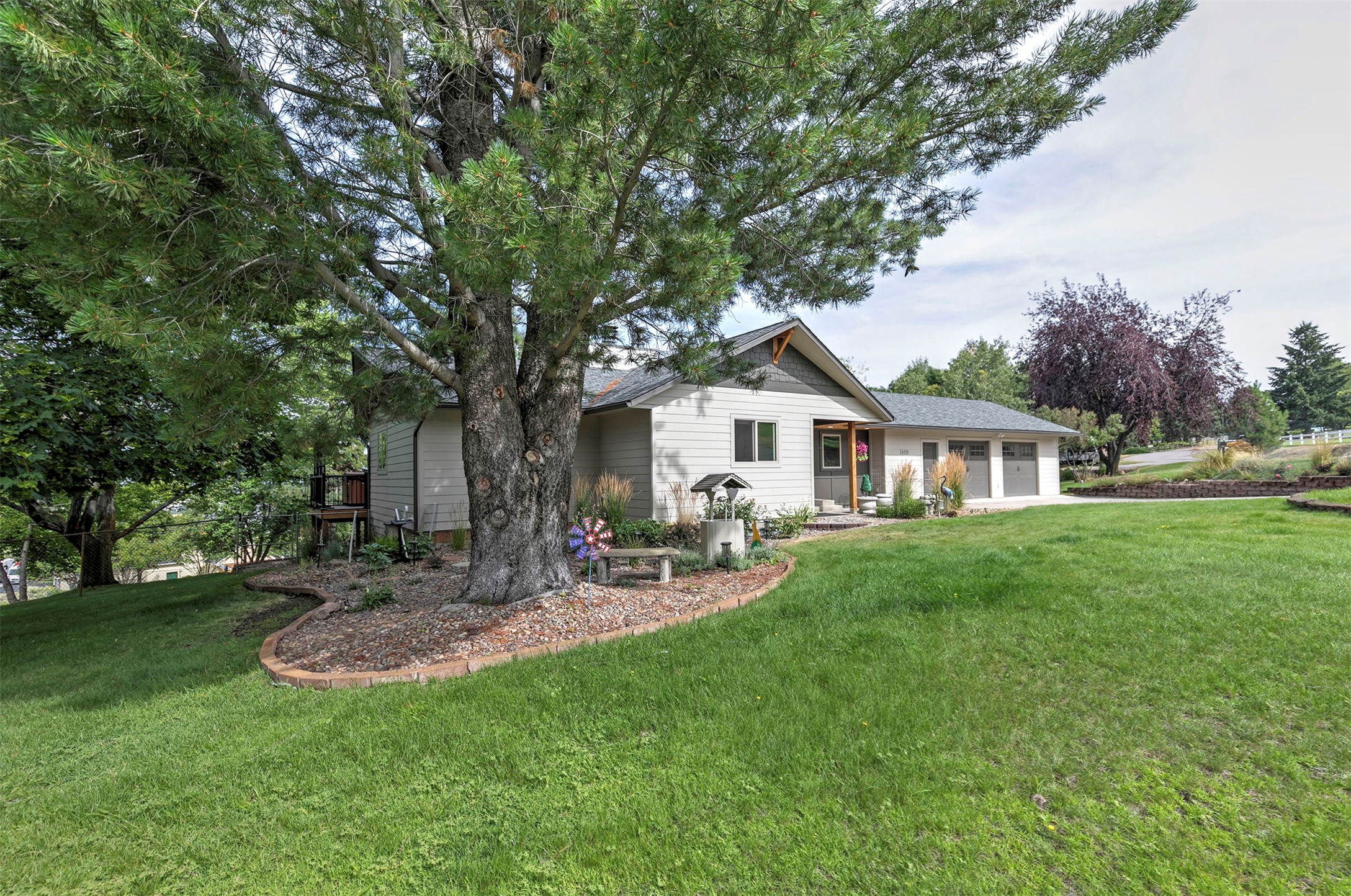 6225 St Thomas Drive