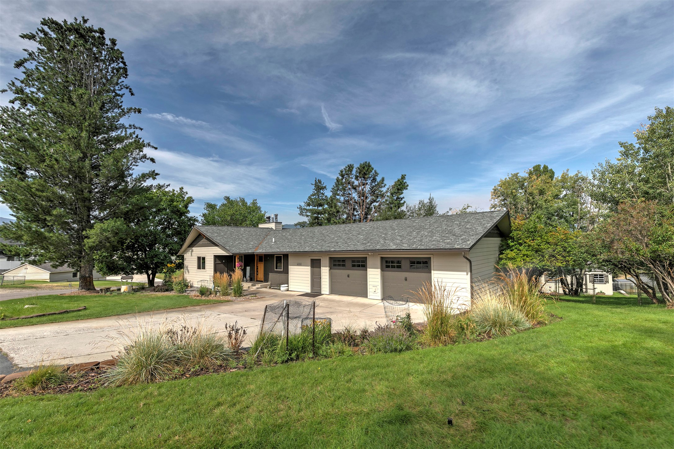 6225 St Thomas Drive