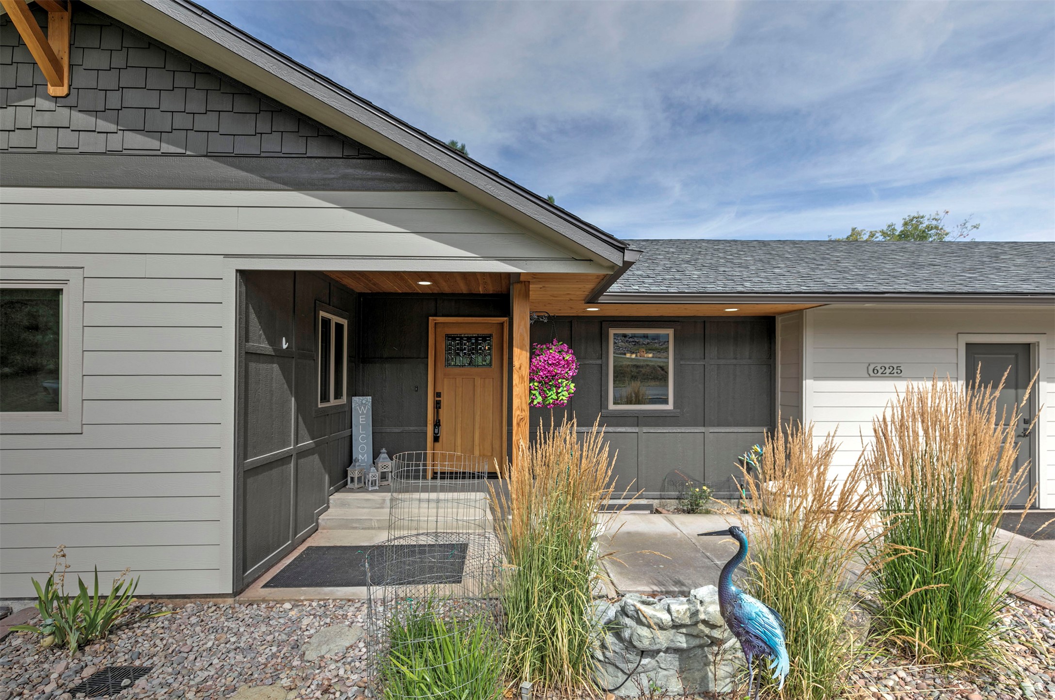 6225 St Thomas Drive