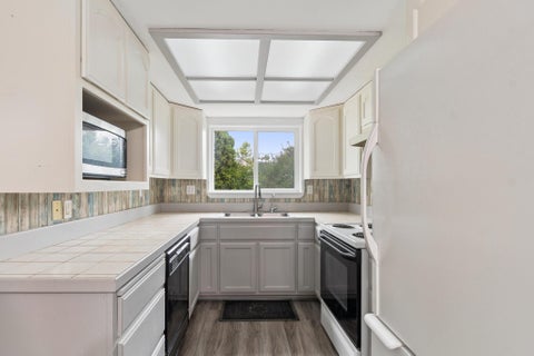 Tiny photo for 1027 5th Avenue W, Kalispell, MT 59901 (MLS # 30072813)