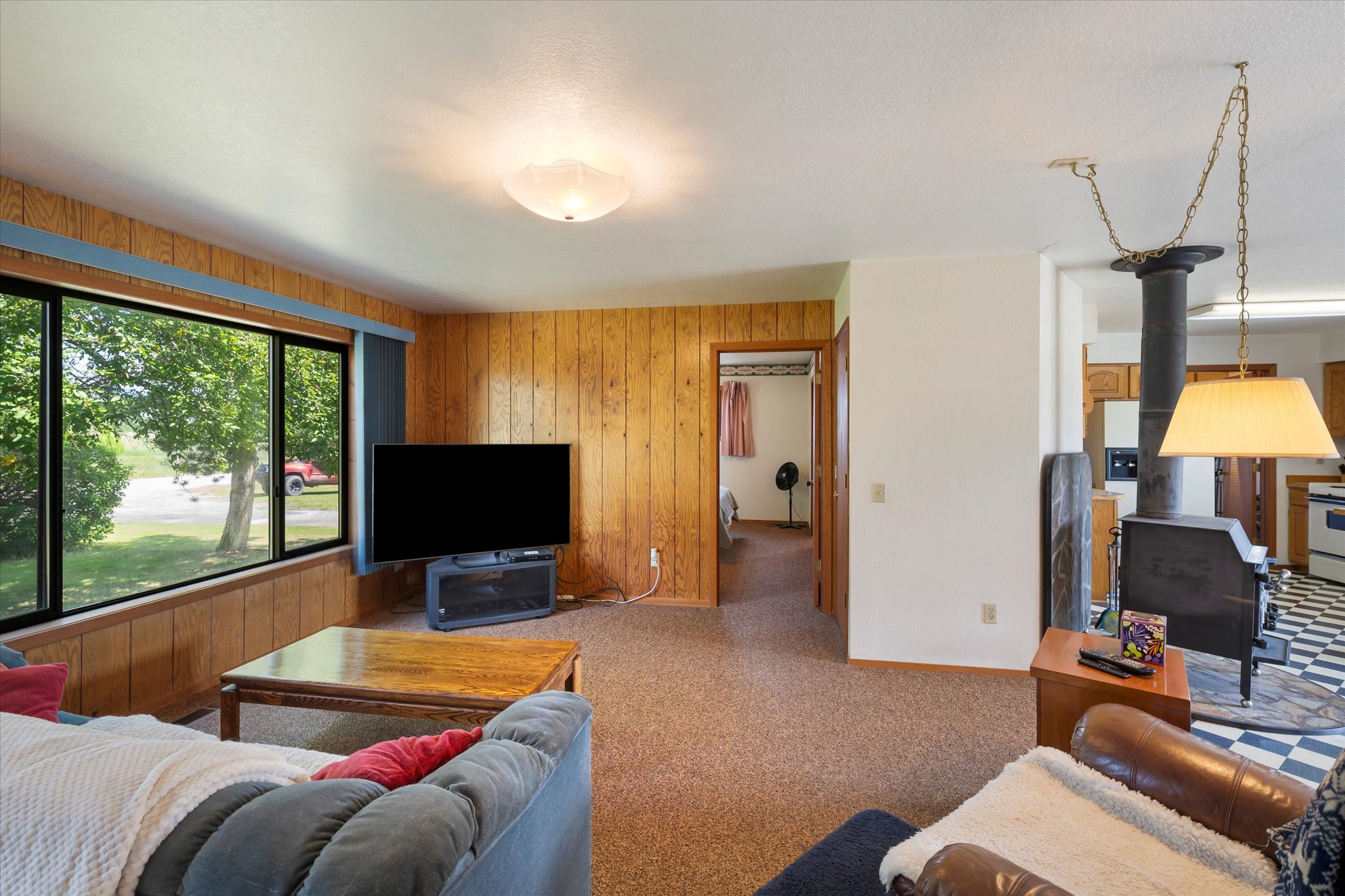 Kalispell, Montana 59901, United States, 5 Bedrooms Bedrooms, ,3 BathroomsBathrooms,Residential,Active,160207