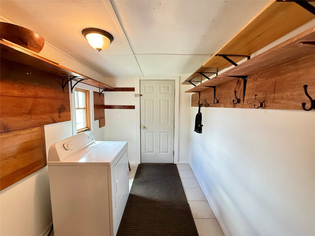Photo of 1010 Sunset Drive, Deer Lodge, MT 59722 (MLS # 30072889)