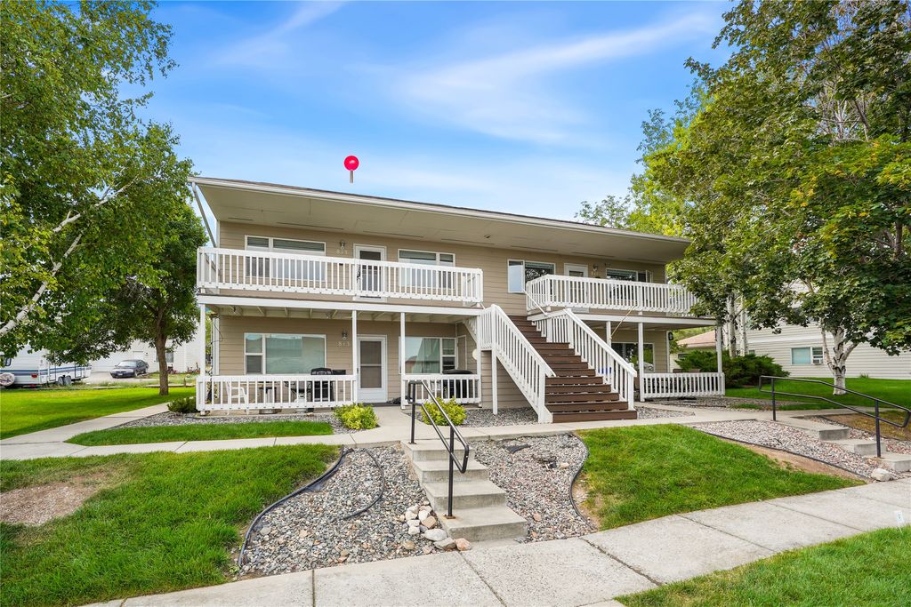 Photo of 815 Hialeah Court, Helena, MT 59601 (MLS # 30056495)