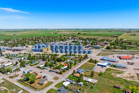 Tiny photo for 203 3rd Avenue SW, Fairfield, MT 59436 (MLS # 30072544)