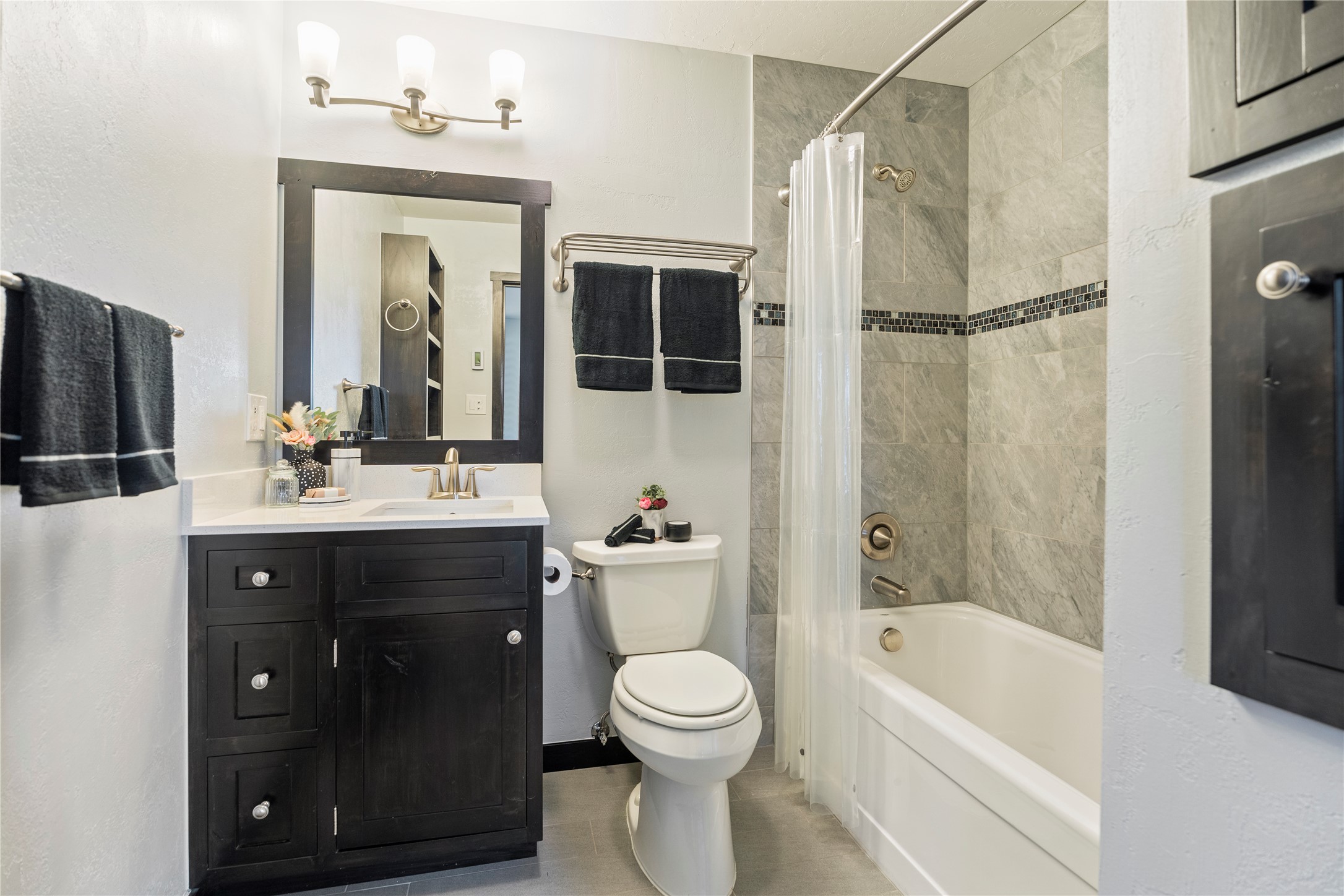 Helena, Montana 59601, United States, 4 Bedrooms Bedrooms, ,4 BathroomsBathrooms,Residential,Active,125485