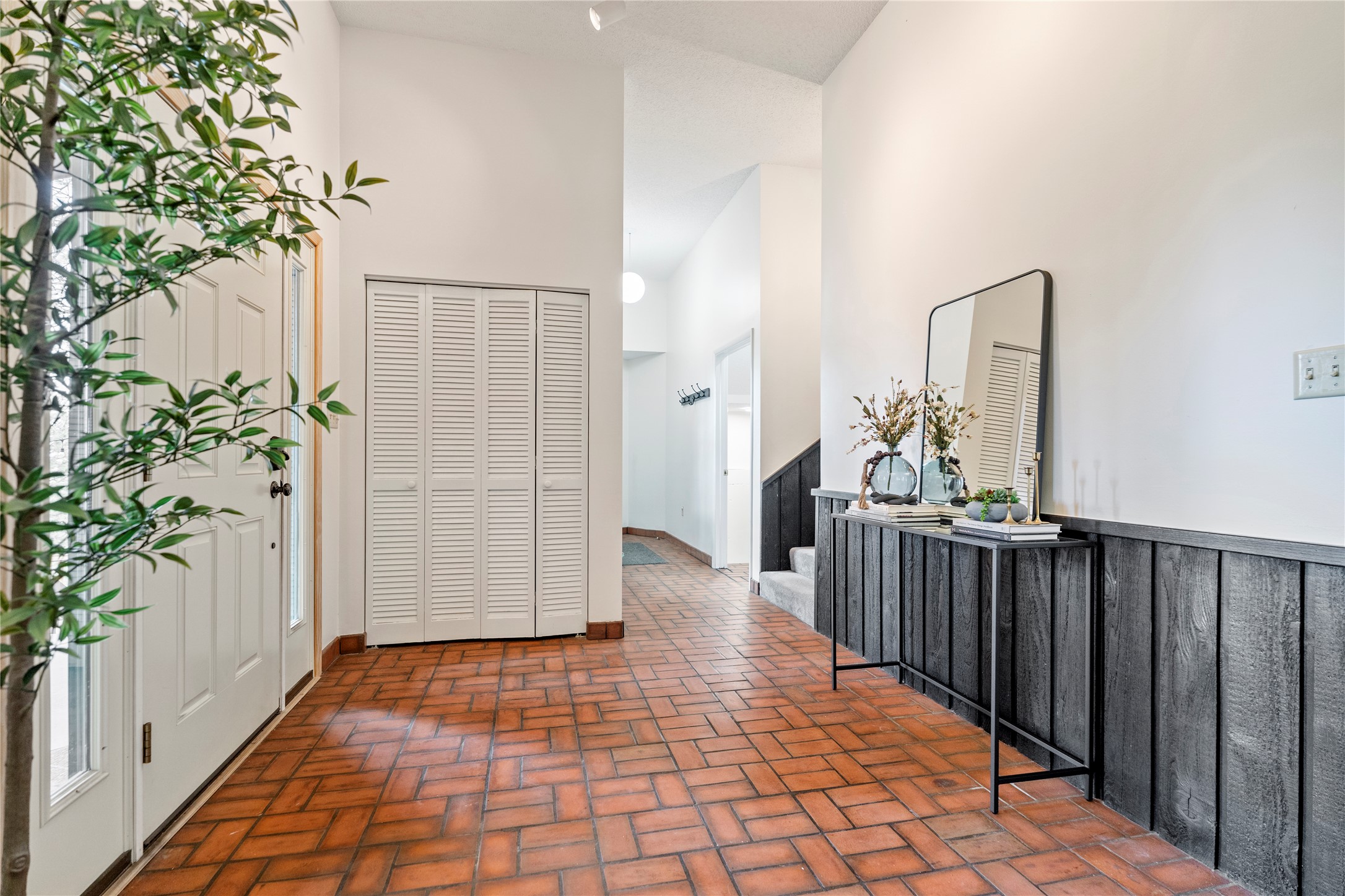 Helena, Montana 59601, United States, 4 Bedrooms Bedrooms, ,4 BathroomsBathrooms,Residential,Active,125485