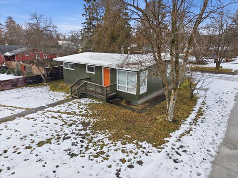 Photo of 602 Park Avenue, Whitefish, MT 59937 (MLS # 30064635)