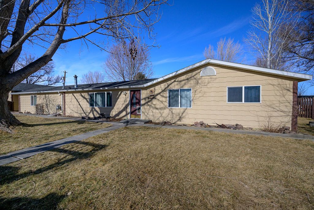 Photo of 1519 Sullivan Lane, Billings, MT 59106 (MLS # 30064798)