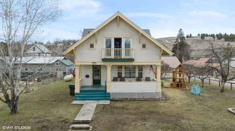 509 2nd Avenue E Eureka MT 59917