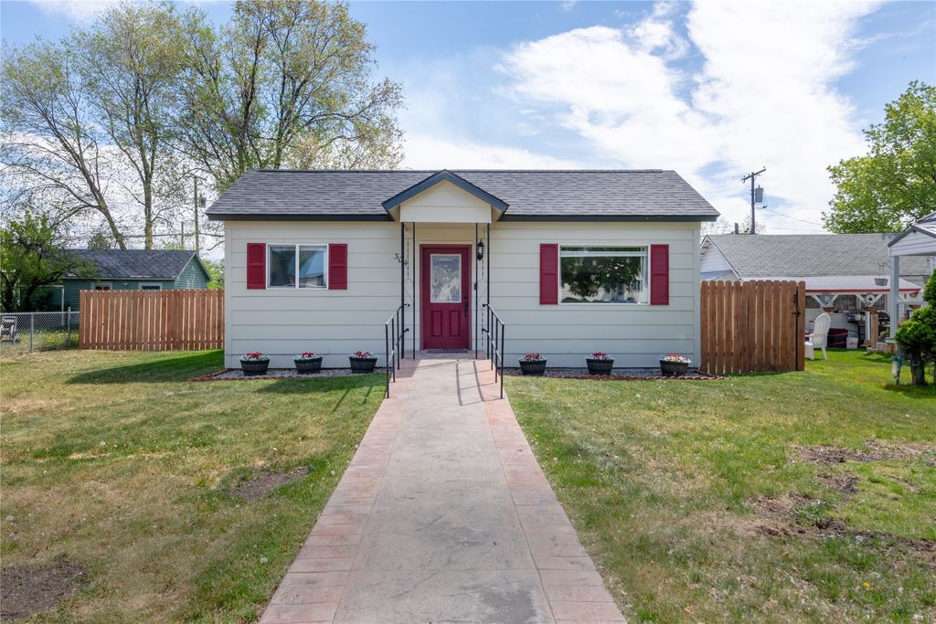 Photo of 304 N 4th Street, Hamilton, MT 59840 (MLS # 30070185)