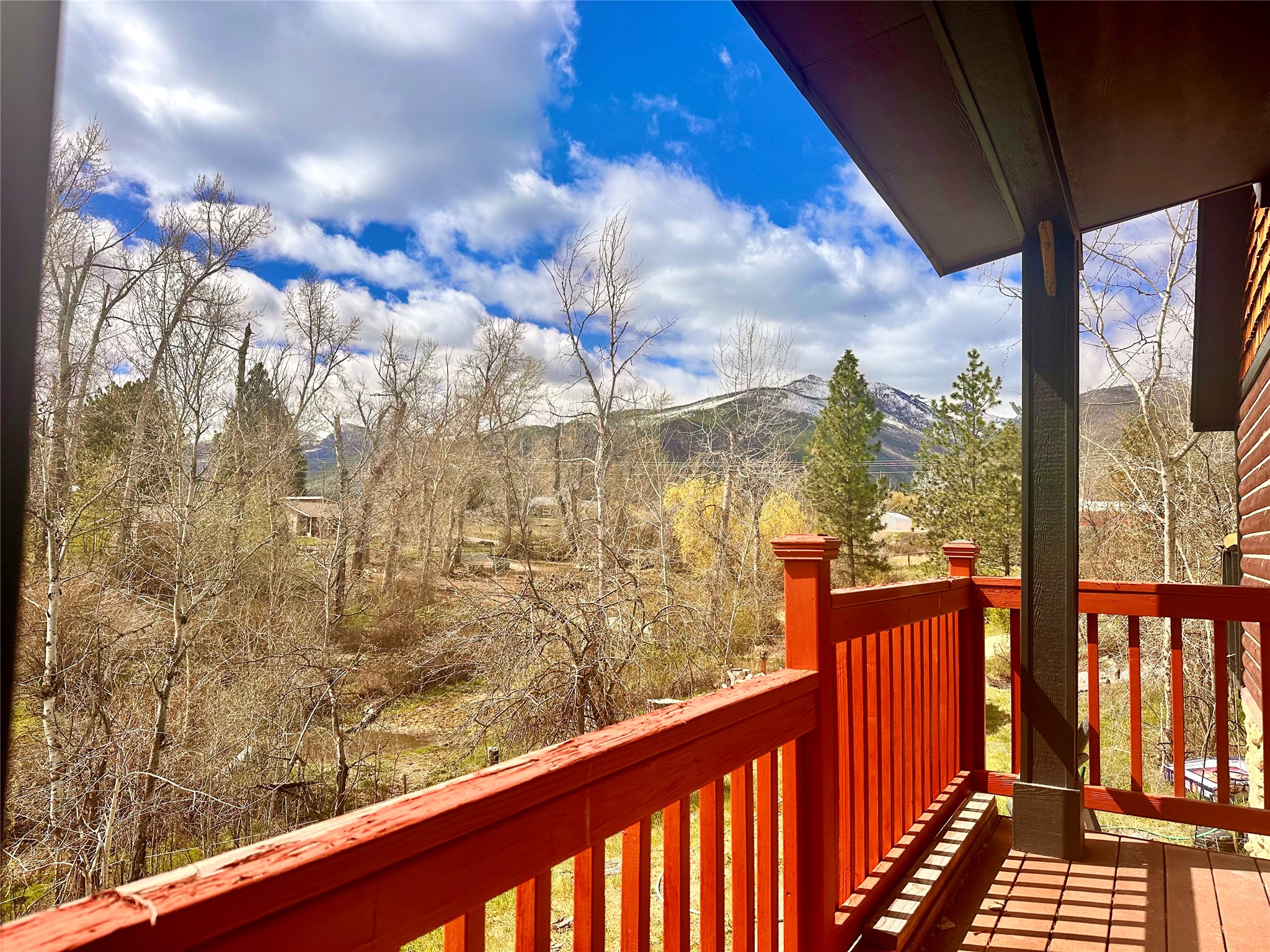 1052 Cherry Orchard Loop