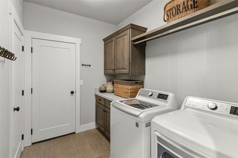 Tiny photo for 123 E Swift Creek Way, Kalispell, MT 59901 (MLS # 30068518)