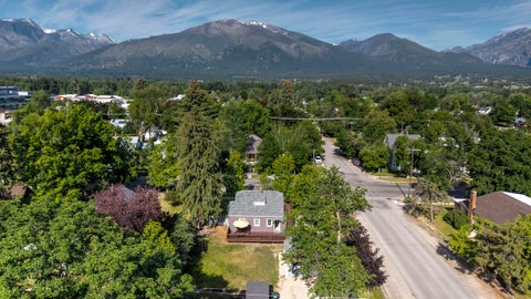 Tiny photo for 700 S 4th Street, Hamilton, MT 59840 (MLS # 30072516)