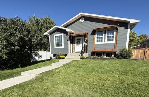 Photo of 1417 2ND Avenue NW, Great Falls, MT 59404 (MLS # 30059750)