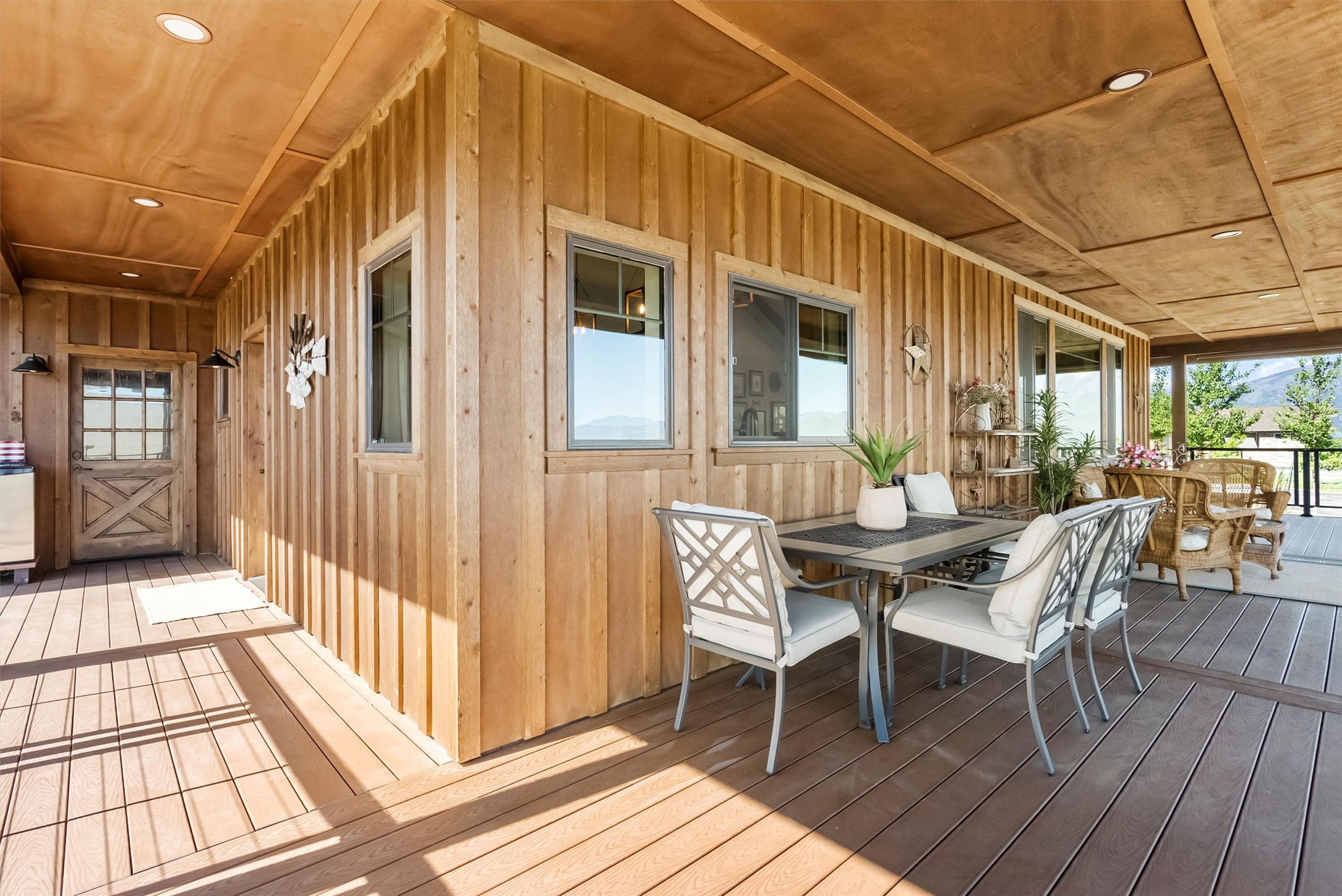 Florence, Montana 59833, United States, 3 Bedrooms Bedrooms, ,3 BathroomsBathrooms,Residential,Active,144106