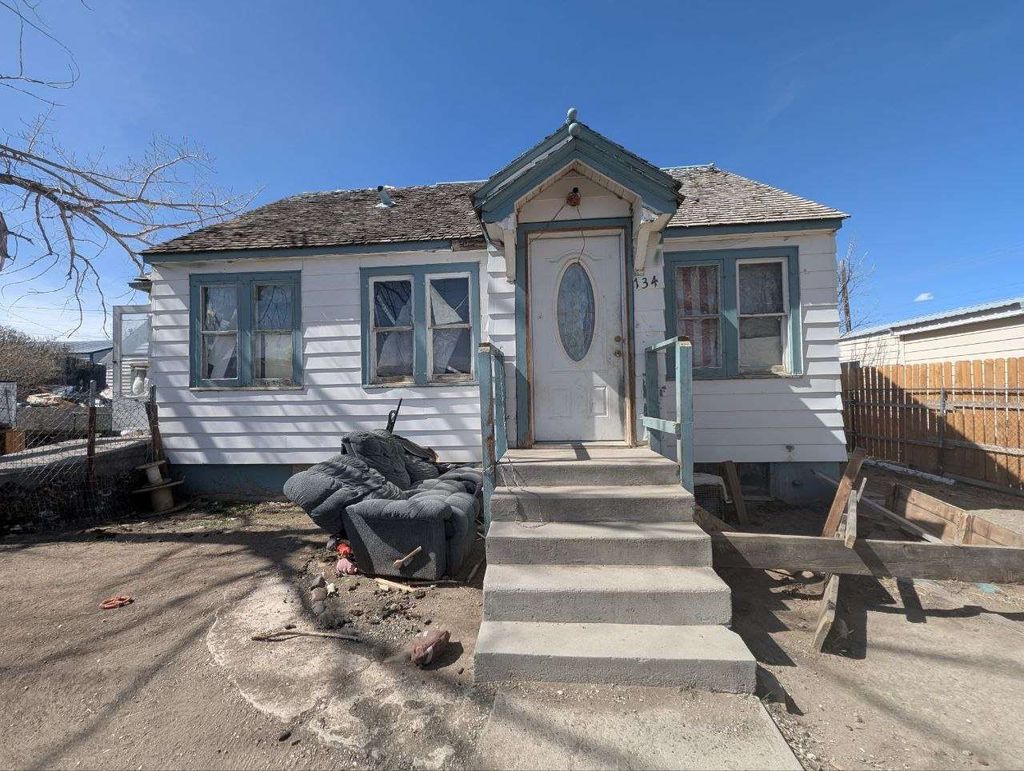 Photo of 134 5th Avenue NE, Cut Bank, MT 59427 (MLS # 30070106)