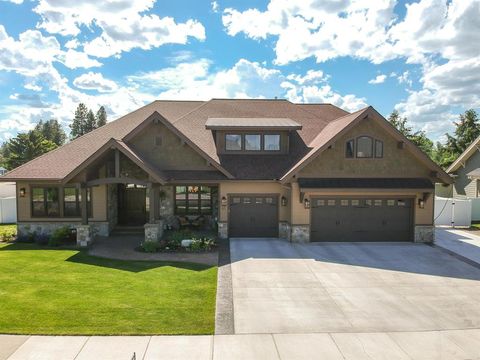 Photo of 45 Glacier Circle, Kalispell, MT 59901 (MLS # 30055091)