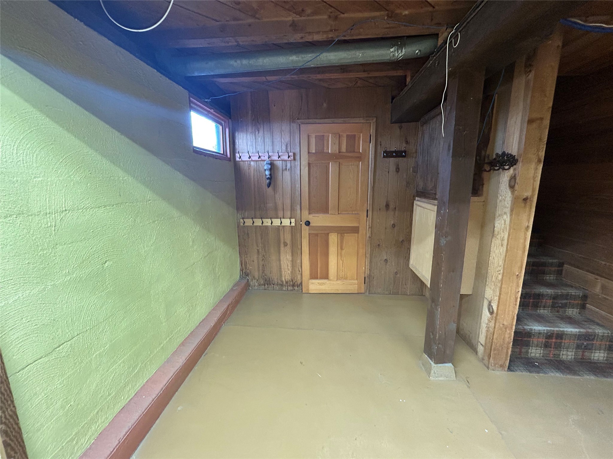 Frenchtown, Montana 59834, United States, 3 Bedrooms Bedrooms, ,2 BathroomsBathrooms,Residential,Active,199253