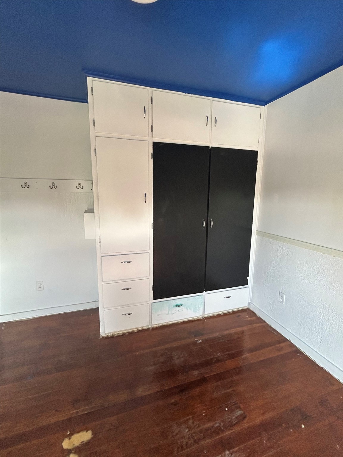 Frenchtown, Montana 59834, United States, 3 Bedrooms Bedrooms, ,2 BathroomsBathrooms,Residential,Active,199253