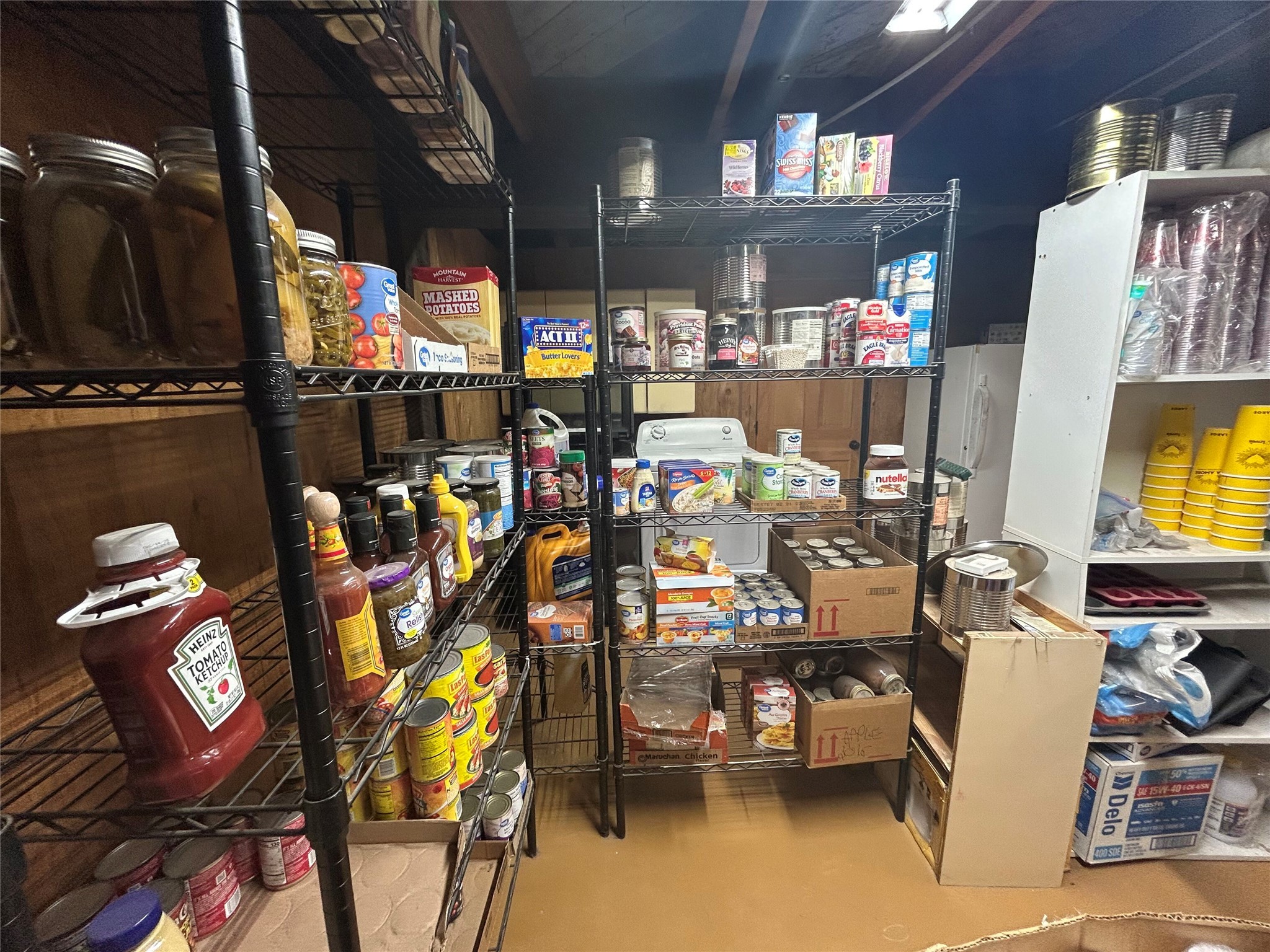 Frenchtown, Montana 59834, United States, 3 Bedrooms Bedrooms, ,2 BathroomsBathrooms,Residential,Active,199253