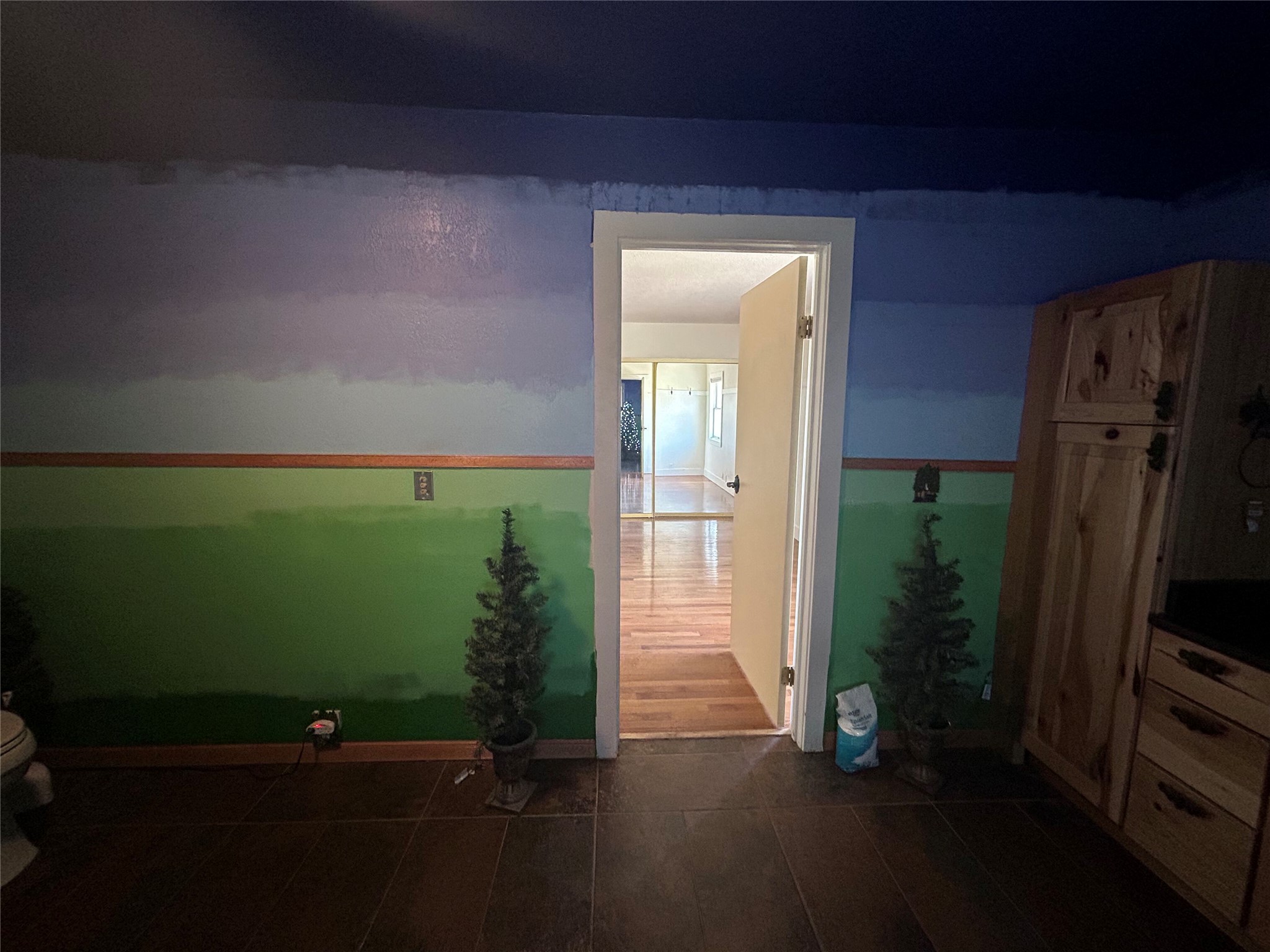 Frenchtown, Montana 59834, United States, 3 Bedrooms Bedrooms, ,2 BathroomsBathrooms,Residential,Active,199253