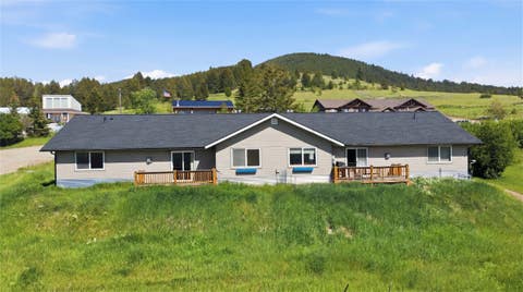 Tiny photo for 626 Ohio Street, Philipsburg, MT 59858 (MLS # 30072165)