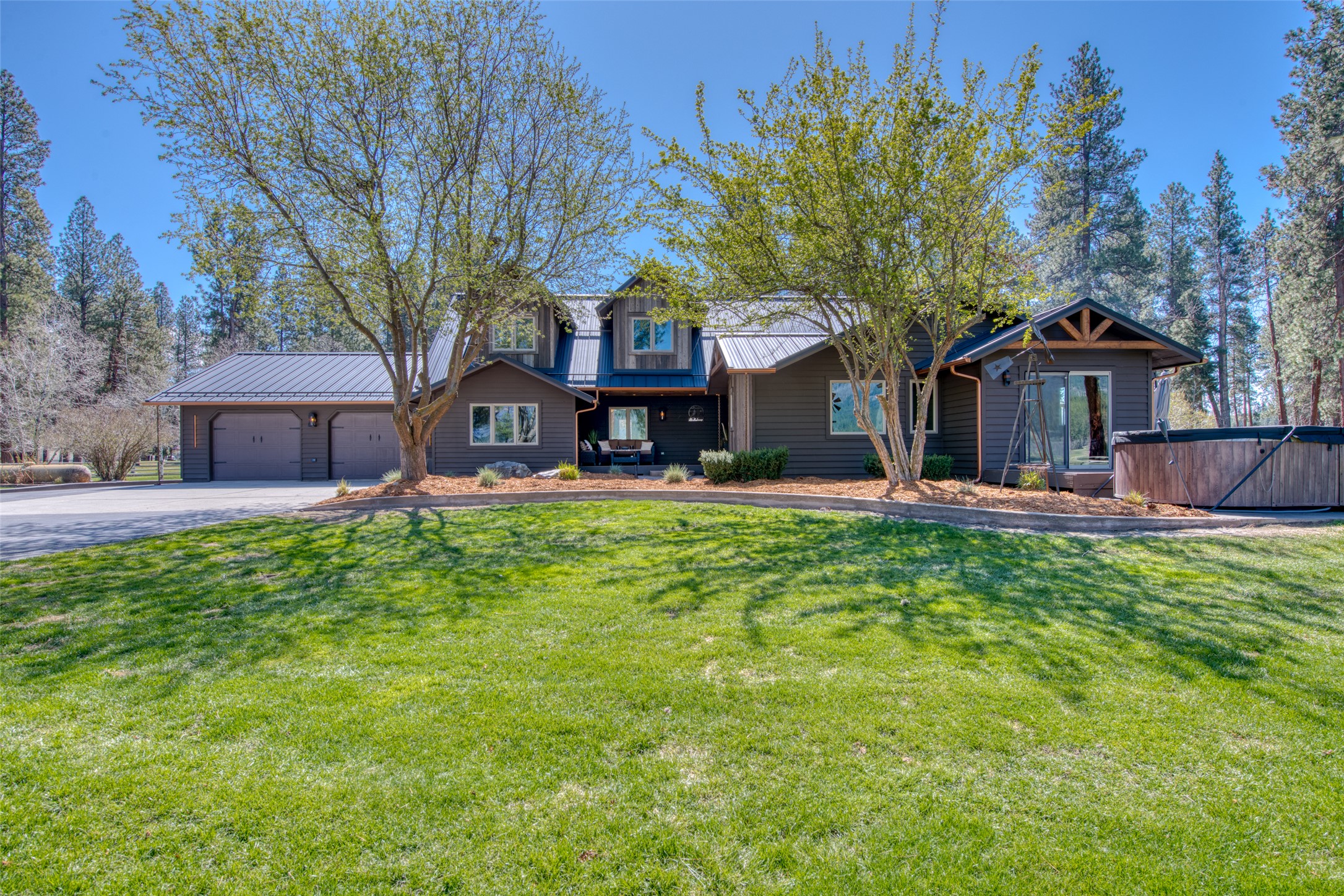 229 Camas Creek Loop