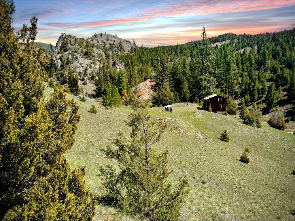 Photo of 31 Packer Gulch Road, Drummond, MT 59832 (MLS # 30068961)