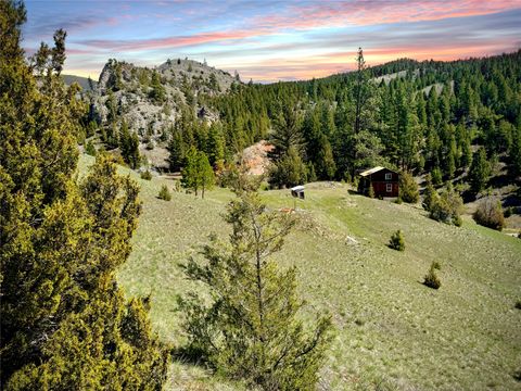 Photo of 31 Packer Gulch Road, Drummond, MT 59832 (MLS # 30068961)