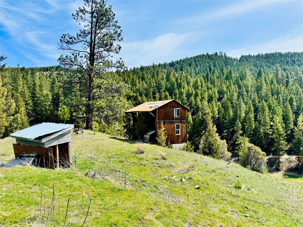 Photo of 31 Packer Gulch Road, Drummond, MT 59832 (MLS # 30068961)