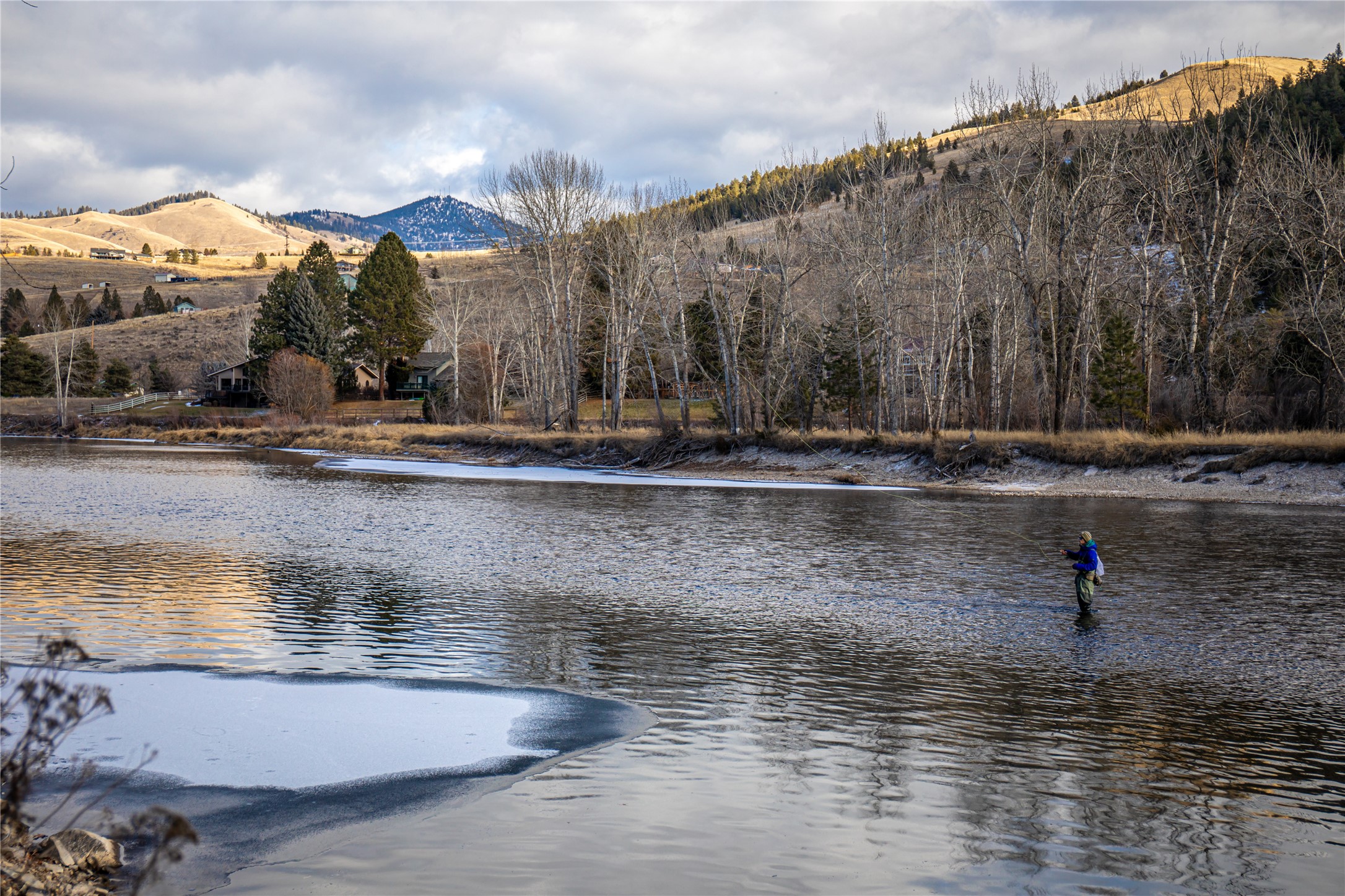 Lolo, Montana 59847, United States, 5 Bedrooms Bedrooms, ,5 BathroomsBathrooms,Residential,Active,67140