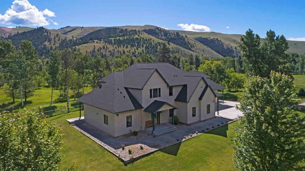 Lolo, Montana 59847, United States, 5 Bedrooms Bedrooms, ,5 BathroomsBathrooms,Residential,Active,67140