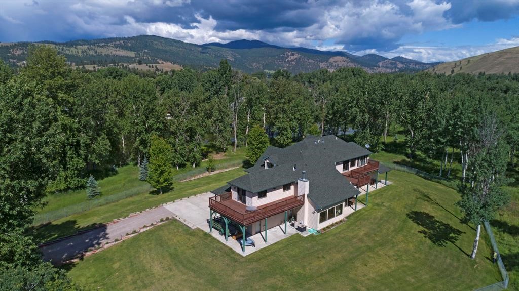 Lolo, Montana 59847, United States, 5 Bedrooms Bedrooms, ,5 BathroomsBathrooms,Residential,Active,67140