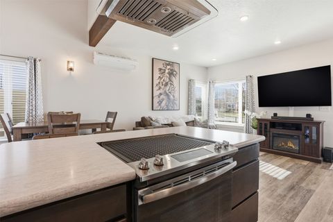 Tiny photo for 2044 Burlington Avenue #B, Missoula, MT 59801 (MLS # 30068325)