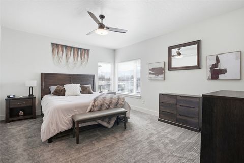 Tiny photo for 2044 Burlington Avenue #B, Missoula, MT 59801 (MLS # 30068325)