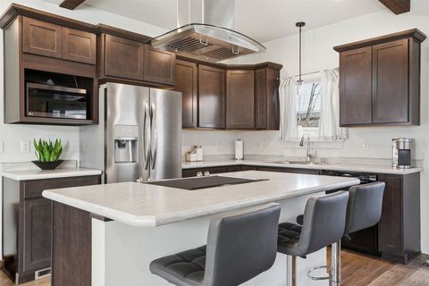 Tiny photo for 2044 Burlington Avenue #B, Missoula, MT 59801 (MLS # 30068325)