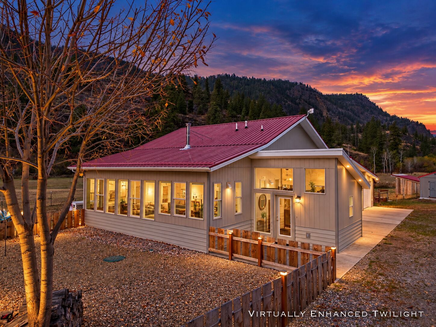 422 River Road E